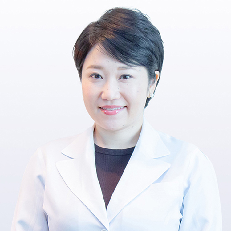 安原 朋子